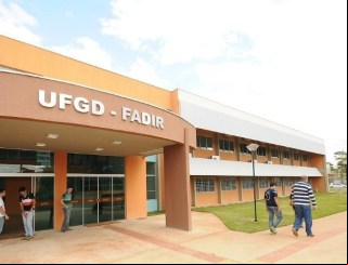 Dourados: Alunas de Medicina são vítimas de importunação sexual na casa de professora