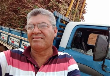 Davi transportava ramas de mandioca. (Rede social) 